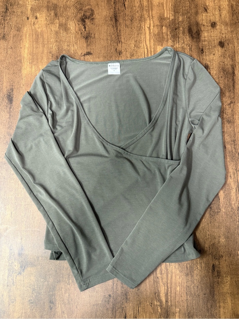 Athleta Women’s Medium Olive Green Long Sleeve Wrap Front Crop Top